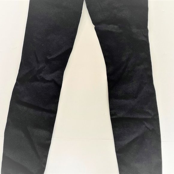 New with tags Juniors Ripped High-Rise Skinny jean - Picture 2 of 3